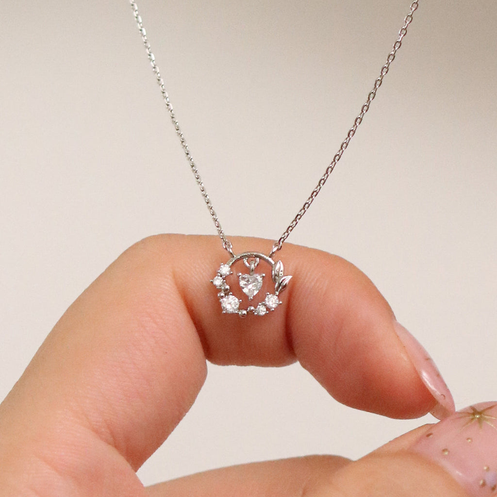 Cubic Zirconia Heart Leaf Necklace – Women's Gold Plated Necklace UK