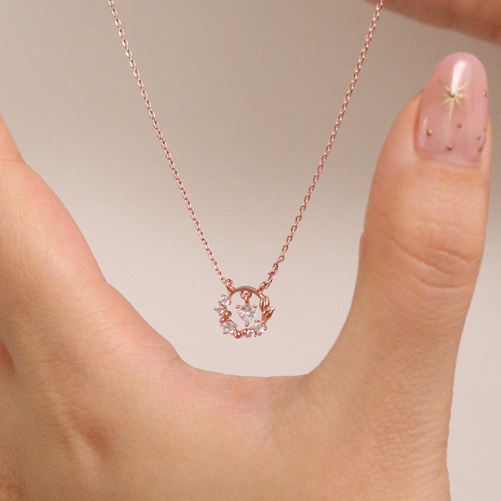 Cubic Zirconia Heart Leaf Necklace – Women's Gold Plated Necklace UK